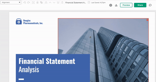 Desde dentro del Editor de Venngage, un usuario hace clic en la herramienta Configuración, que aparece como un icono de engranaje en la barra de herramientas superior a la derecha de las herramientas de edición.  El menú Configuración se abre y muestra encabezados relacionados con el cambio del tamaño de la página, y debajo hay dos botones, uno para guardar el diseño como plantilla y el otro para Hacer una copia.  El usuario hace clic en Hacer una copia y el duplicado del diseño se abre en el Editor.