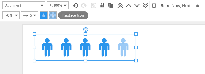 Una vista parcial del editor de Venngage muestra la parte superior del lienzo de diseño y un gráfico de estadísticas de fila de íconos con 5 íconos simples de siluetas humanas.  El usuario cambia el Icono por Rwo de 5 a 10, haciendo que los colores de los iconos cambien;  inicialmente, 4 de los 5 íconos aparecían en azul oscuro, con el quinto ícono en azul claro;  ahora, 7 de los 10 íconos aparecen en azul oscuro y los tres íconos finales al final de la fila aparecen en azul claro.